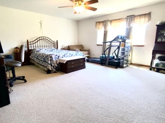 1056 Deertrail Court, Antioch, IL 60002