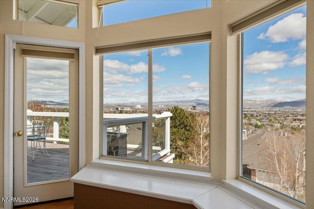 Image 19 of property listing at 6103 Carriage House Way, Reno, NV 89519