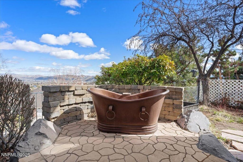 Image 29 of property listing at 6103 Carriage House Way, Reno, NV 89519