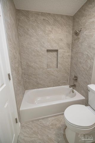 740 N Fairfield Dr, Pensacola, FL 32506