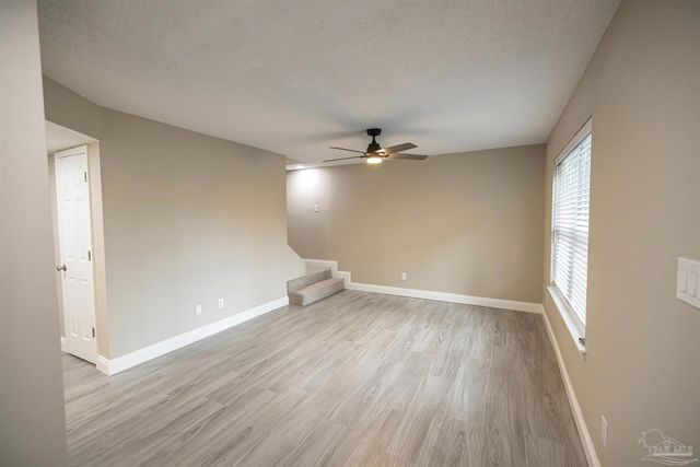 740 N Fairfield Dr, Pensacola, FL 32506