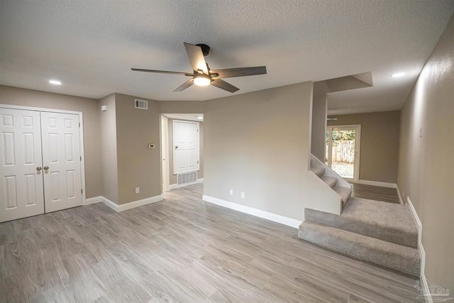 740 N Fairfield Dr, Pensacola, FL 32506