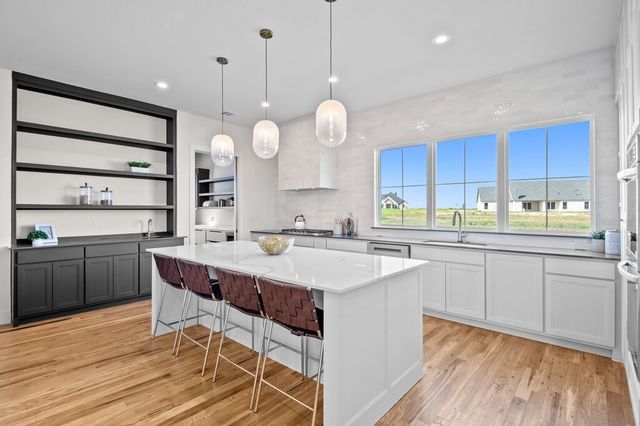 3020 Stonebriar Drive, Waxahachie, TX 75165