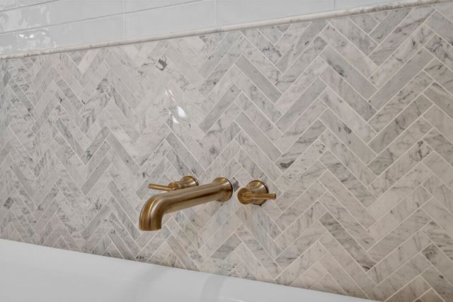 3020 Stonebriar Drive, Waxahachie, TX 75165