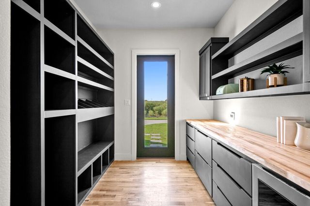 3020 Stonebriar Drive, Waxahachie, TX 75165