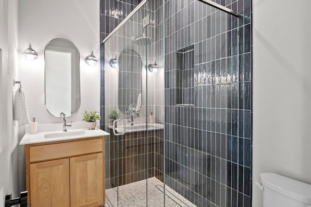 3020 Stonebriar Drive, Waxahachie, TX 75165