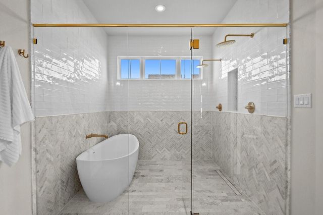 3020 Stonebriar Drive, Waxahachie, TX 75165