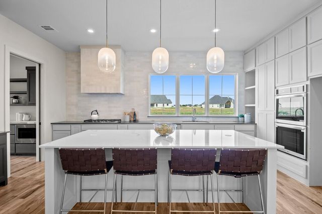 3020 Stonebriar Drive, Waxahachie, TX 75165