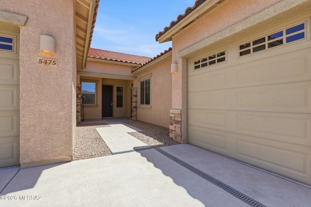 5475 W Dry Creek Court, Marana, AZ 85658