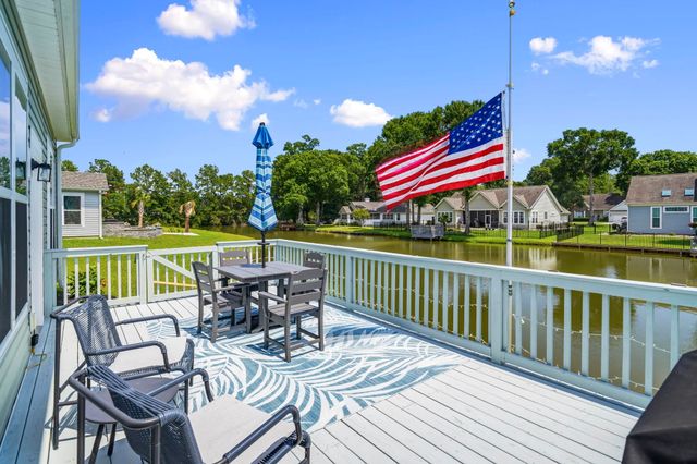 740 Bickell Ct., Surfside Beach, SC 29575