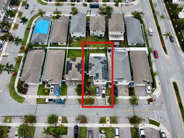 613 NE 5th Way, Florida City, FL 33034