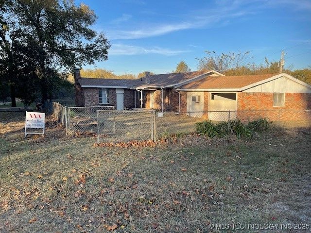 624 Sunshine, Durant, OK 74701