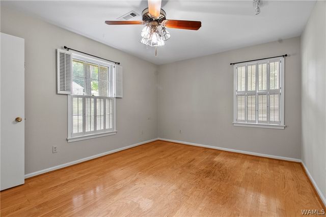 1812 25th Way E, Tuscaloosa, AL 35404