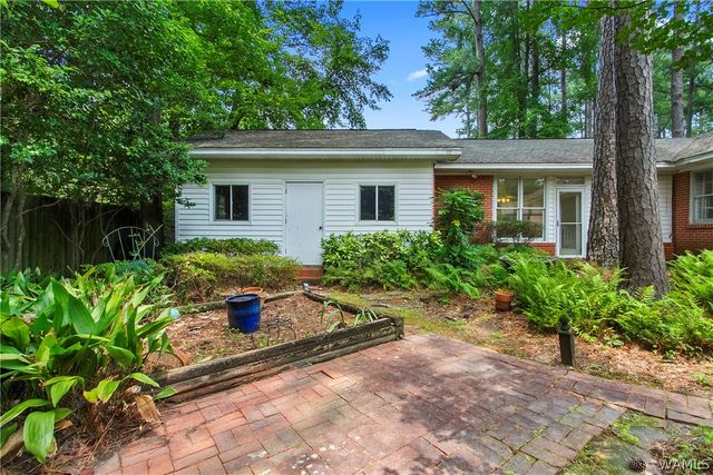 1812 25th Way E, Tuscaloosa, AL 35404