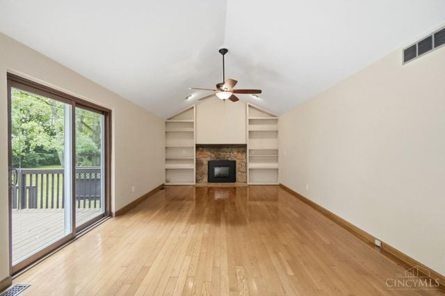 7590 Rolling Meadows Drive, West Chester, OH 45069