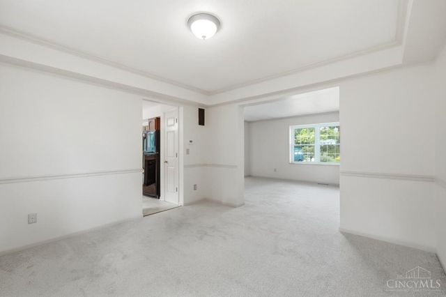 7590 Rolling Meadows Drive, West Chester, OH 45069