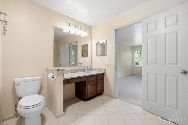 7590 Rolling Meadows Drive, West Chester, OH 45069