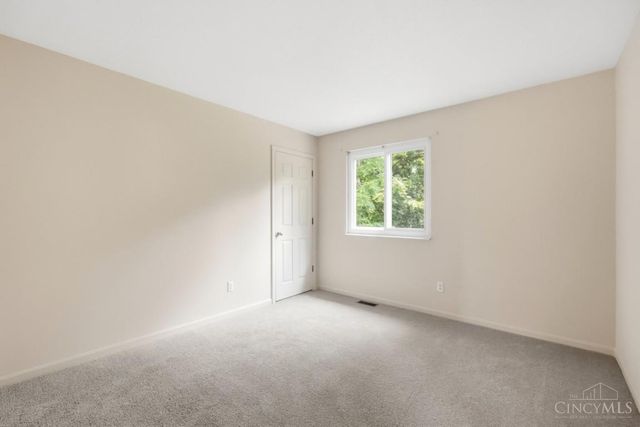 7590 Rolling Meadows Drive, West Chester, OH 45069