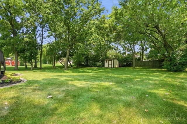 7590 Rolling Meadows Drive, West Chester, OH 45069