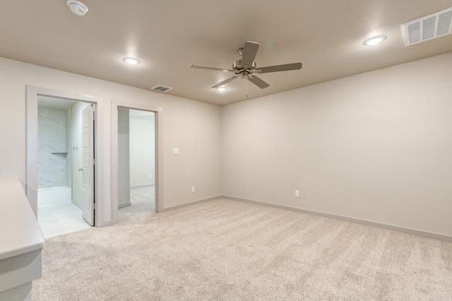 615 E 13th Street, Wolfforth, TX 79382