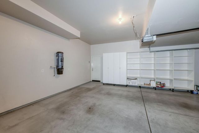 3202 Everglade Avenue, Clovis, CA 93619