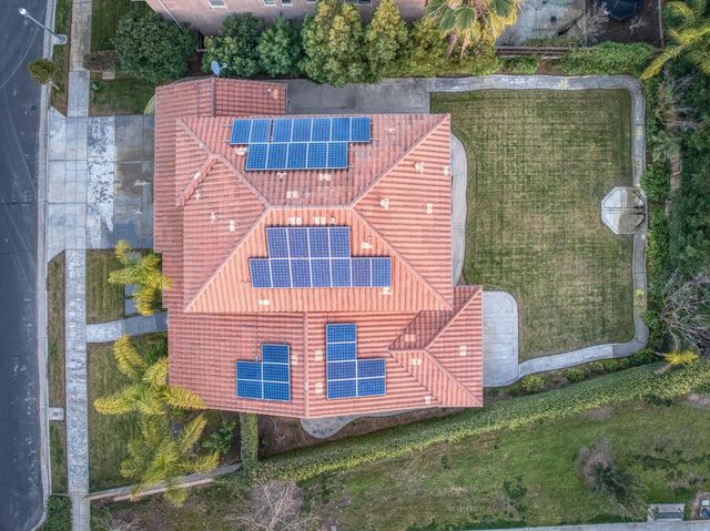 3202 Everglade Avenue, Clovis, CA 93619