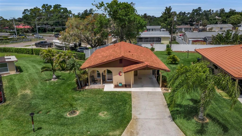 Image 3 of property listing at 3311 MERCER ROAD 3311, Bradenton, FL 34207