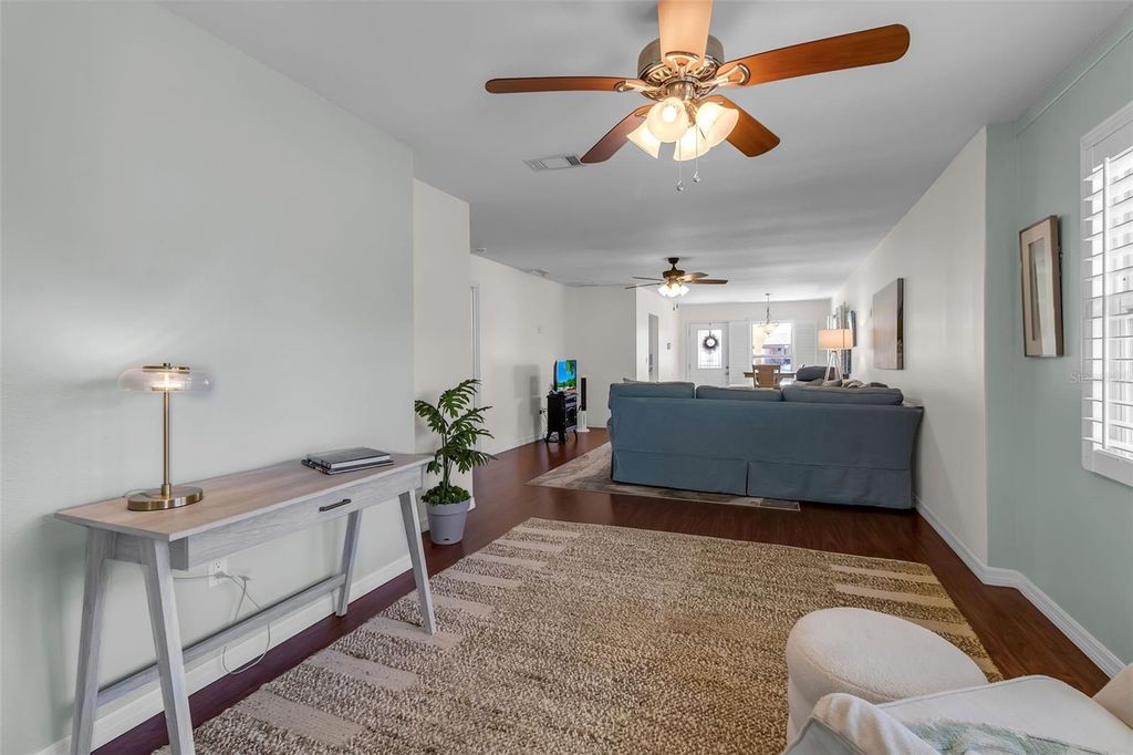 Image 21 of property listing at 3311 MERCER ROAD 3311, Bradenton, FL 34207