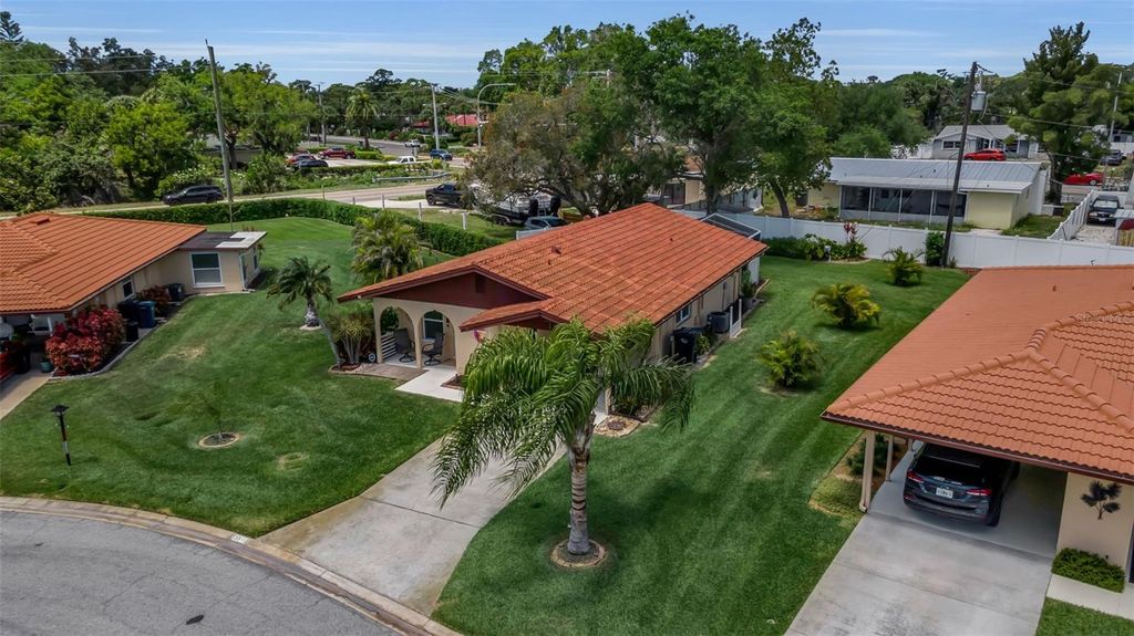 Image 46 of property listing at 3311 MERCER ROAD 3311, Bradenton, FL 34207