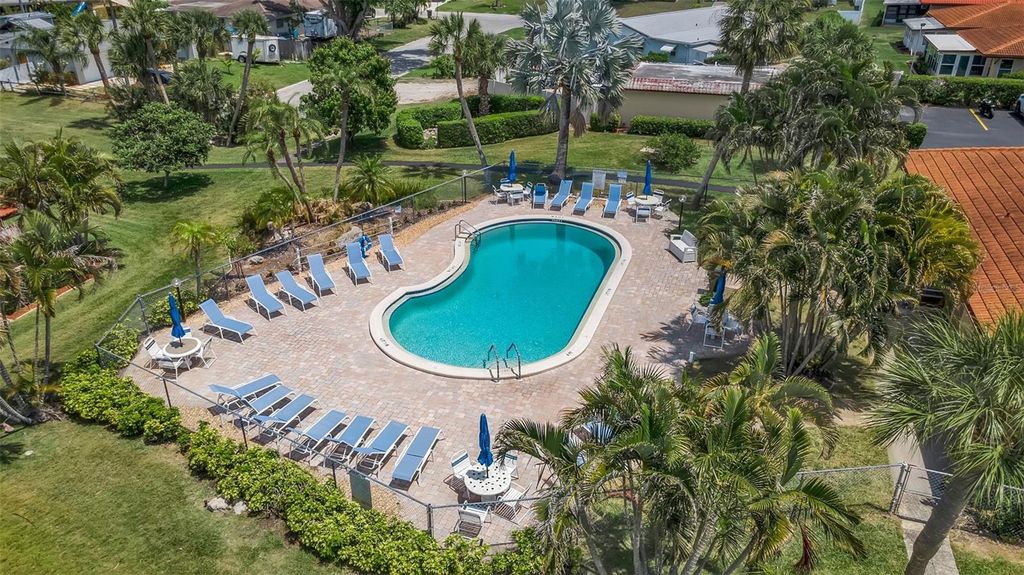 Image 52 of property listing at 3311 MERCER ROAD 3311, Bradenton, FL 34207