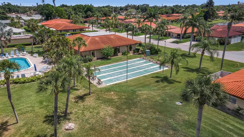 Image 55 of property listing at 3311 MERCER ROAD 3311, Bradenton, FL 34207