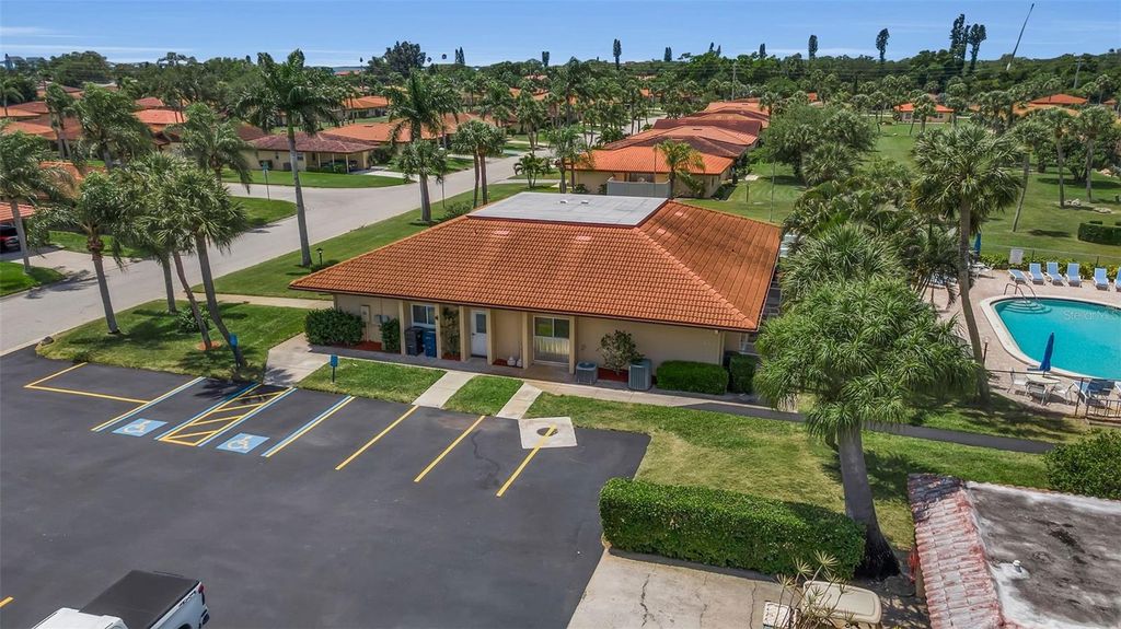 Image 57 of property listing at 3311 MERCER ROAD 3311, Bradenton, FL 34207