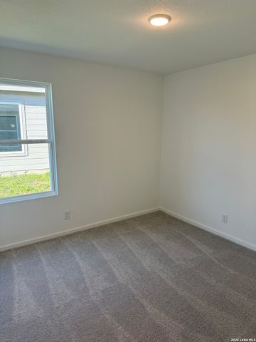 1522 Amie Bluff, San Antonio, TX 78221