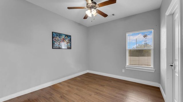 112 Crawford CT, Burnet, TX 78611