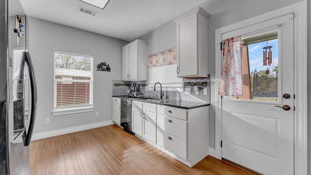 112 Crawford CT, Burnet, TX 78611