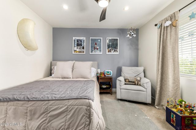 4330 E TURNEY Avenue, Phoenix, AZ 85018