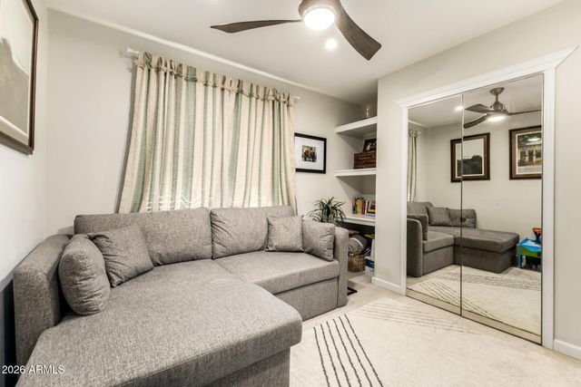 4330 E TURNEY Avenue, Phoenix, AZ 85018