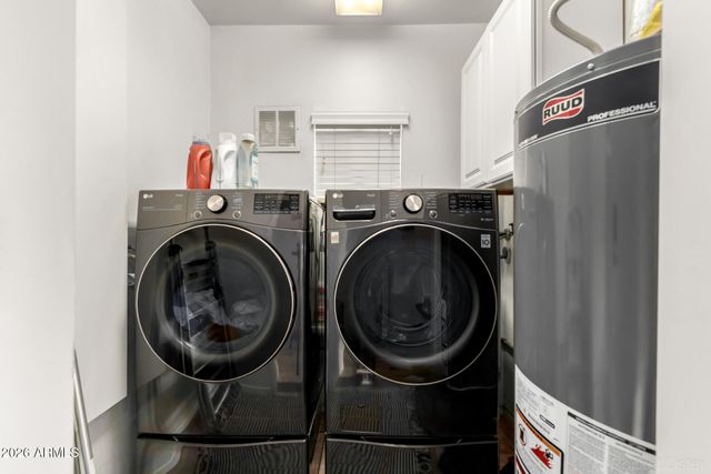 4330 E TURNEY Avenue, Phoenix, AZ 85018