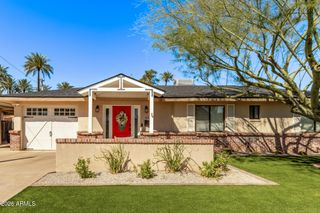 4330 E TURNEY Avenue, Phoenix, AZ 85018