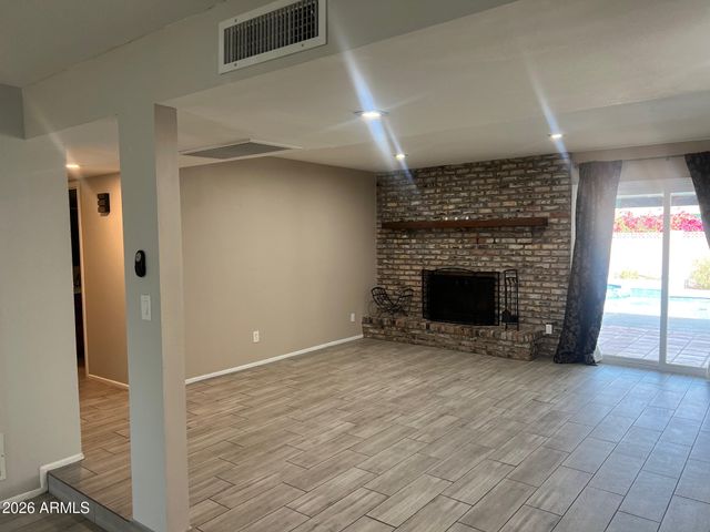 9041 N 42ND Avenue, Phoenix, AZ 85051