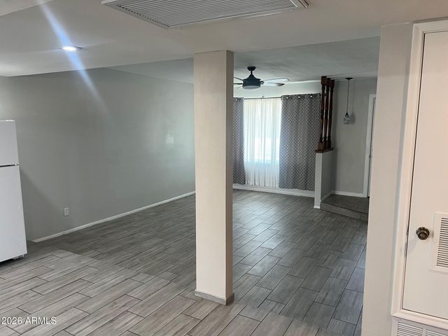 9041 N 42ND Avenue, Phoenix, AZ 85051
