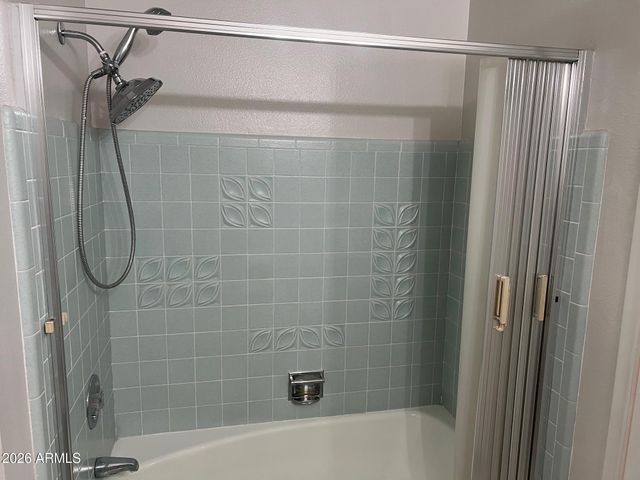 9041 N 42ND Avenue, Phoenix, AZ 85051