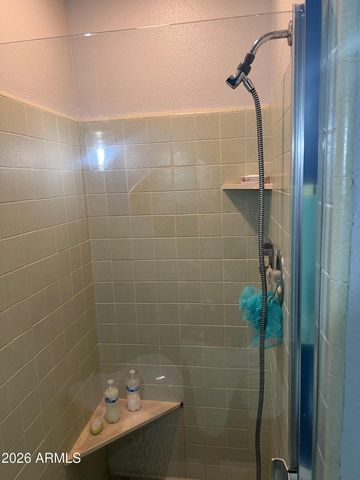 9041 N 42ND Avenue, Phoenix, AZ 85051