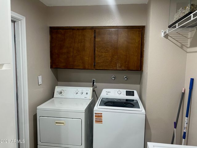 9041 N 42ND Avenue, Phoenix, AZ 85051