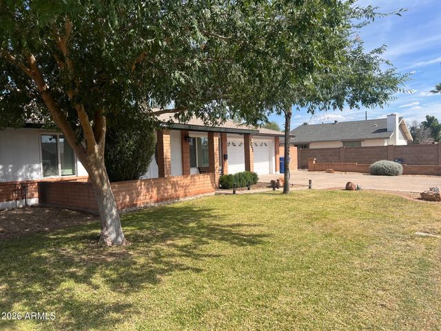 9041 N 42ND Avenue, Phoenix, AZ 85051