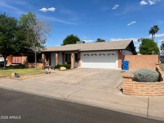 9041 N 42ND Avenue, Phoenix, AZ 85051
