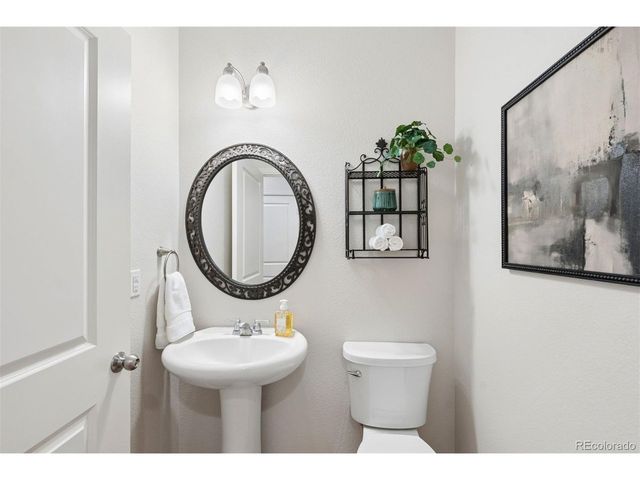 10273 Bellwether Ln, Lone Tree, CO 80124