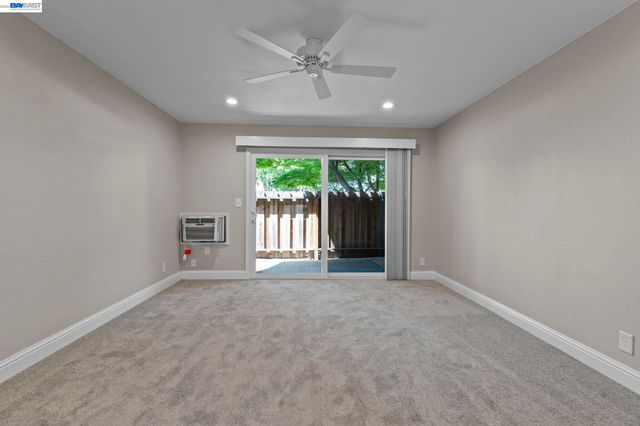 975 Murrieta Blvd 5, Livermore, CA 94550