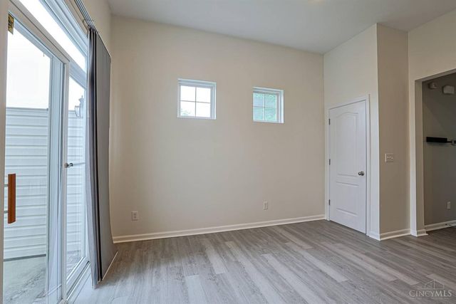 2031 E Seymour Avenue, Cincinnati, OH 45237