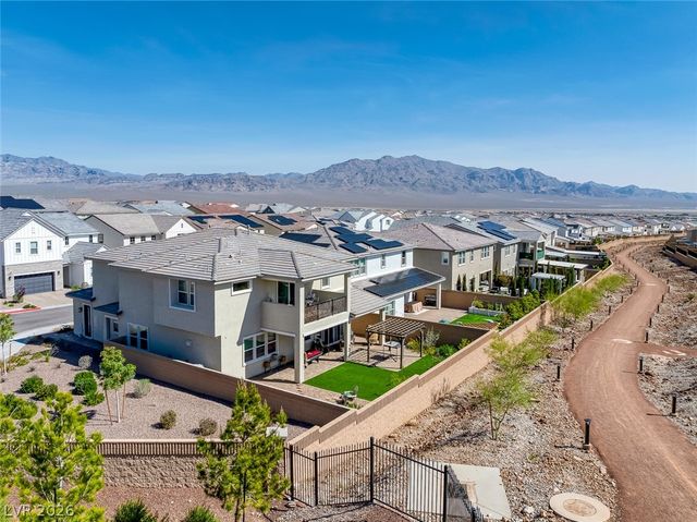 10441 Terra Landings Avenue, Las Vegas, NV 89166